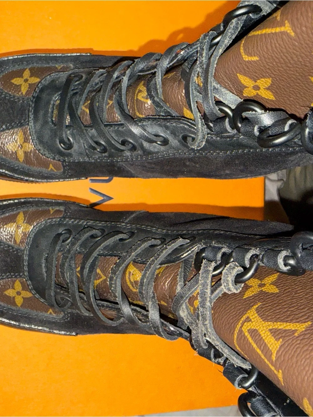 Louis Vuitton Laureate Desert Boot